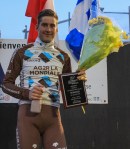 Hugo Houle sur le podium des mardis cyclistes de Lachine