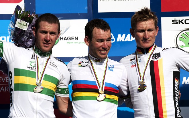 Qu’est-ce que le maillot arc-en-ciel de champion du&nbsp;monde?