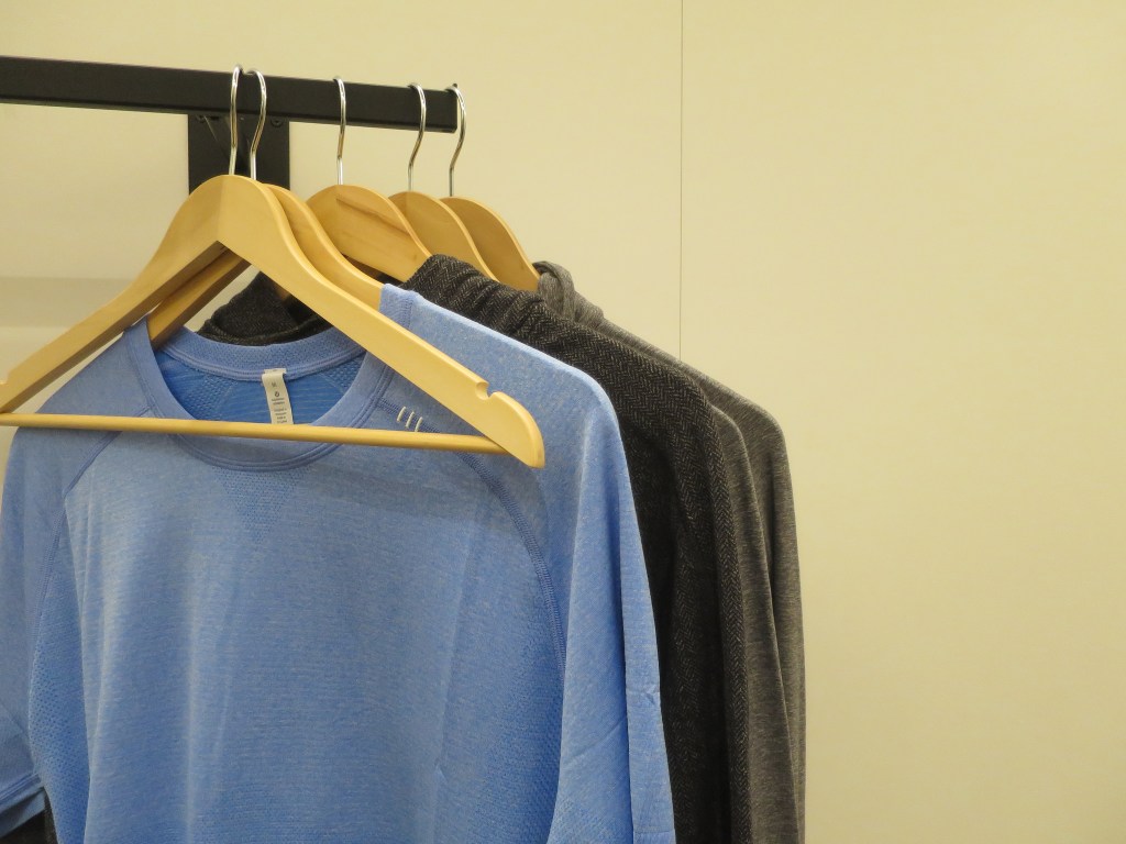 Lululemon tech metal