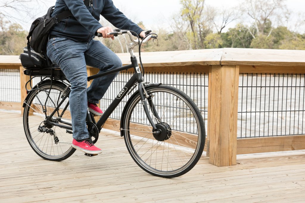 Le vélo électrique pour démocratiser le cyclisme&nbsp;urbain