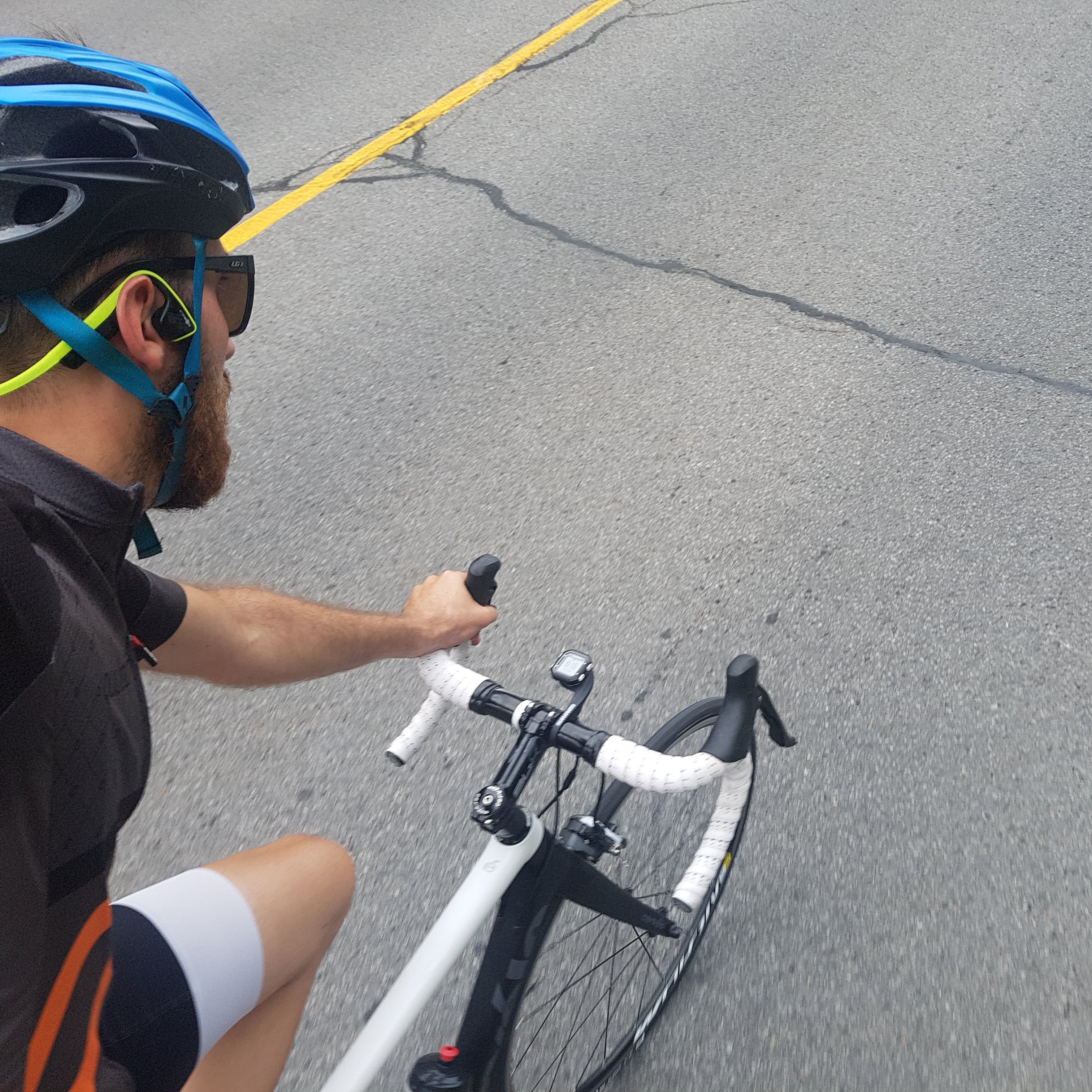 AfterShokz Treks Titanium