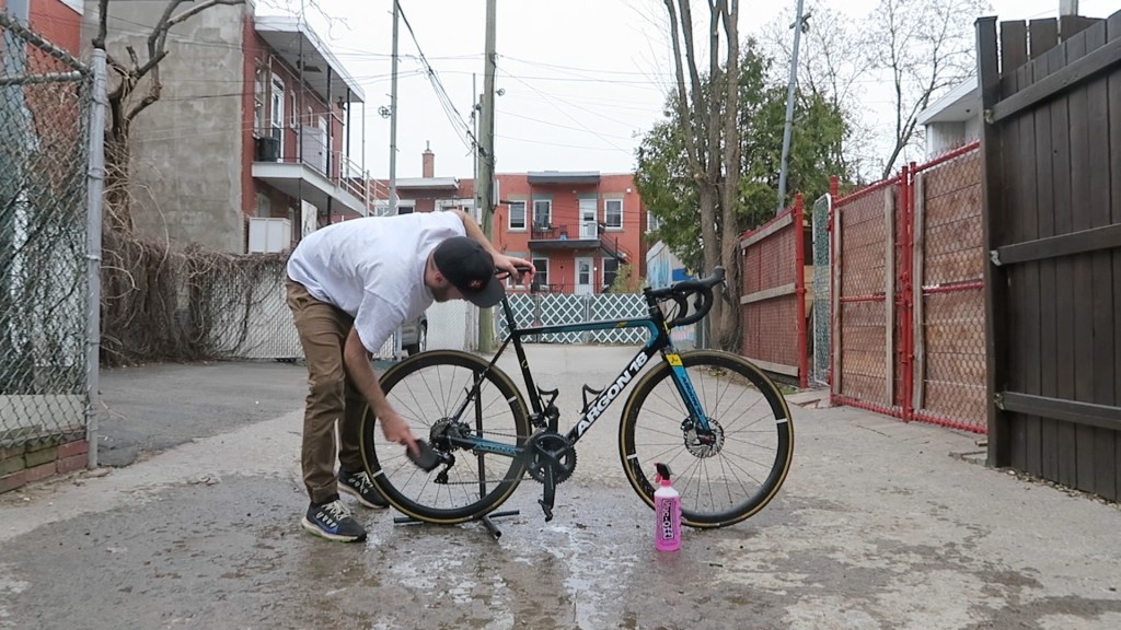 Pourquoi et comment nettoyer son&nbsp;vélo?