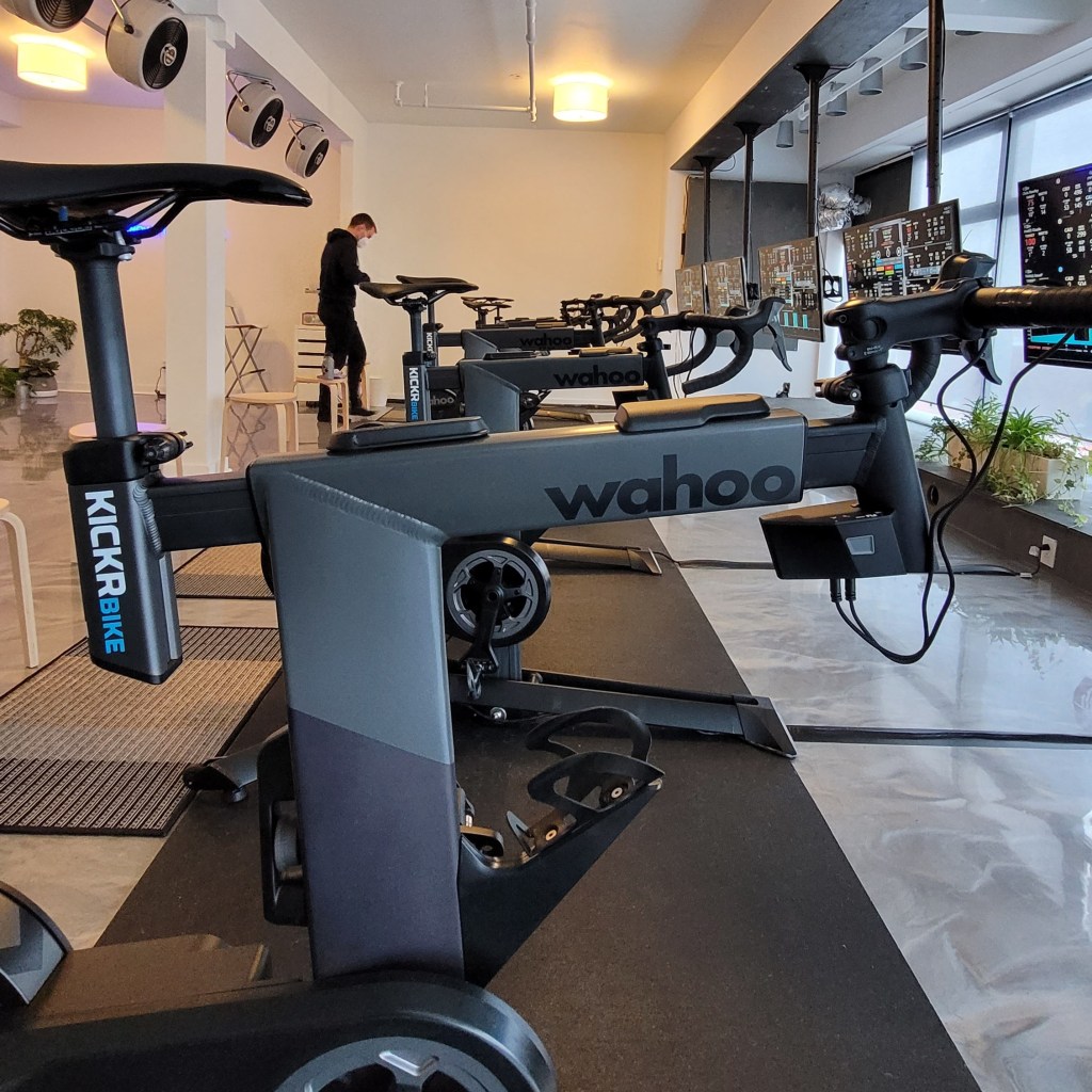 J’ai essayé le Wahoo Kickr Bike 