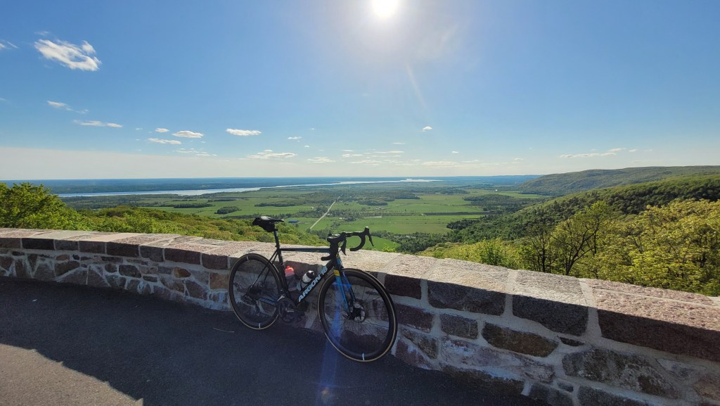 Parc de la Gatineau à vélo
