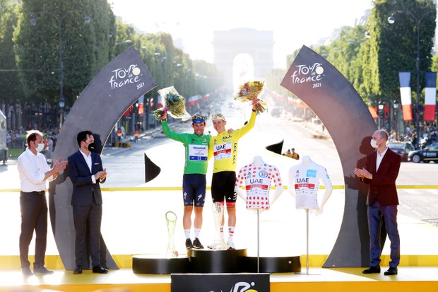 Primes en argent touchées par les coureurs du Tour de France