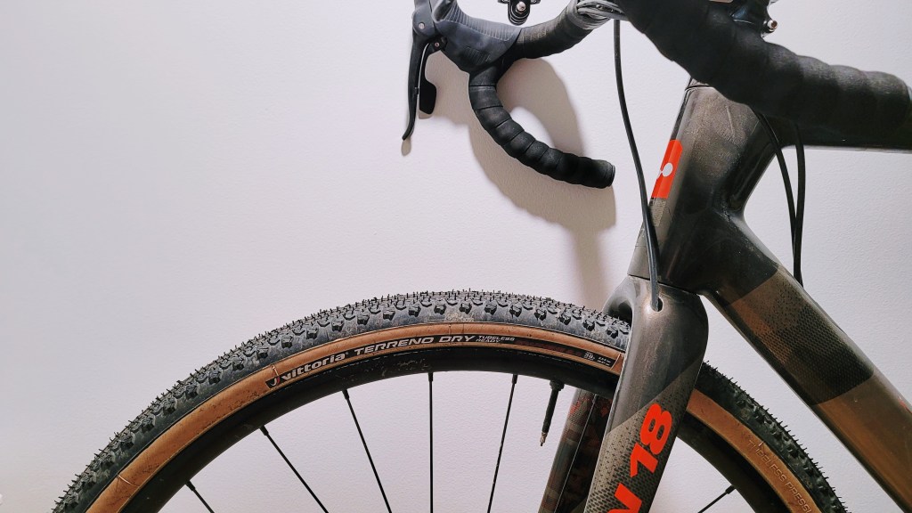 Tableau de pression des pneus de vélo (route et&nbsp;gravel)