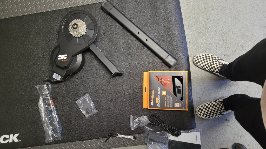 Jet Black Volt 2 base d'entraînement