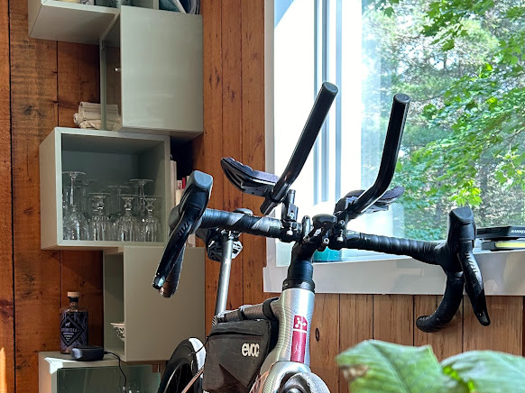 Tout savoir sur les guidons de triathlon / contre-la-montre